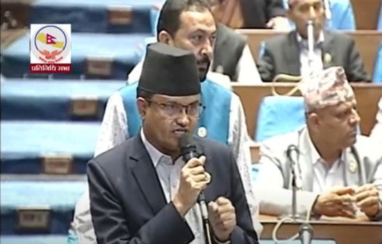 सरकार हरायो भन्दै सूर्य थापा बैठकको बीचमै उठेपछि...